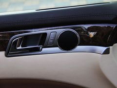 辉腾 2011款 V6 3.6L 4座加长Individual版