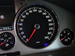 辉腾 2011款 V6 3.6L 4座加长Individual版