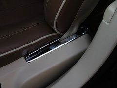 辉腾 2011款 V6 3.6L 4座加长Individual版