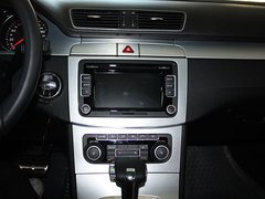 一汽大众  CC 2.0TSI DSG 中控仪表台总特写