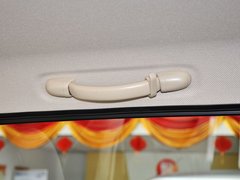 五菱宏光 2010款 1.2L 手动 标准型 7座
