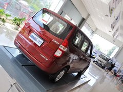 五菱宏光 2010款 1.2L 手动 标准型 7座