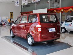 五菱宏光 2010款 1.2L 手动 标准型 7座