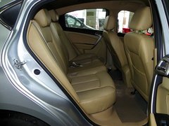 奇瑞A3 2010款 两厢 1.6L 手动 尊贵型