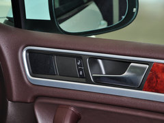 途锐 2011款 V6 TSI 标配型 5座