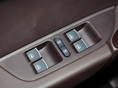 途锐 2011款 V6 TSI 标配型 5座