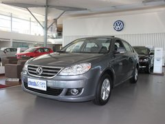 上海大众 朗逸 1.6 MT 车辆左前45度视角