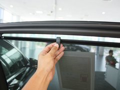 奔驰R级 2010款 R500 5.5L 4MATIC 6座