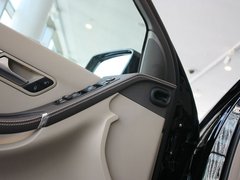 奔驰R级 2010款 R500 5.5L 4MATIC 6座