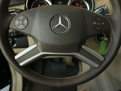 奔驰R级 2010款 R500 5.5L 4MATIC 6座