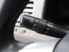 一汽丰田  卡罗拉 1.6 AT 方向盘左侧控制杆