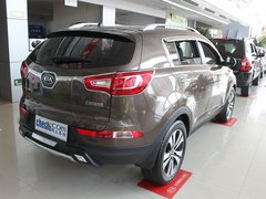 东风悦达起亚  智跑 2.0 Premium AT 车辆右侧尾部视角