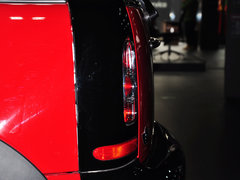 MINI CLUBMAN 2011款 1.6L AT COOPER Fun版