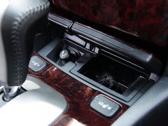 歌诗图 2011款 3.5L 自动 旗舰版 5座