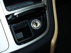 辉翼 2011款 2.4L 豪华版