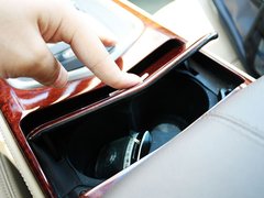 SLS赛威 2011款 2.0T 自动 精英型