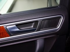 途锐 2011款 V6 TSI 高配型 5座