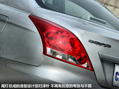華泰汽車(chē)  B11 1.8T AT