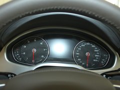 奧迪(進(jìn)口)  A8L 3.0TFSI High quattro 方向盤后方儀表盤