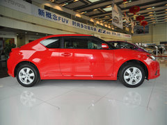 豐田(進口)  杰路馳 2.5 AT 車輛正右側(cè)