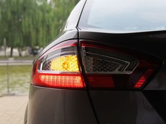 致胜 2011款 2.0T DCT GTDi豪华运动型导航版