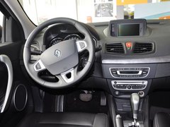 风朗 2011款 2.0 CVT 豪华导航版