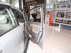 逸致 2011款 1.8L CVT 豪华多功能版 7座