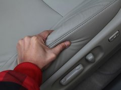 逸致 2011款 1.8L CVT 豪华多功能版 7座
