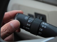 逸致 2011款 1.8L CVT 豪华多功能版 7座