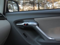 逸致 2011款 1.8L CVT 豪华多功能版 7座