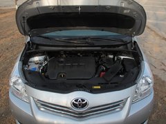 广汽丰田  逸致 1.8 CVT 发动机局部特写