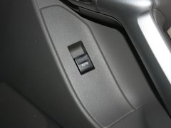 逸致 2011款 1.8L CVT 豪华多功能版 7座