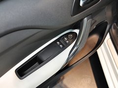 DS 4 2012款 1.6T 自动 风尚版