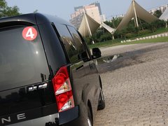 瑞风 2011款 2.0T 手动 商务版 7座