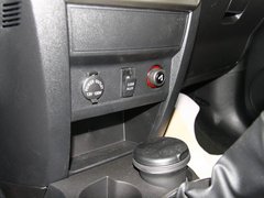 长城M4 2012款 1.5L 手动 两驱豪华型 5座