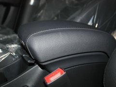 狮跑 2012款 2.0L 自动 GLS 两驱版 5座