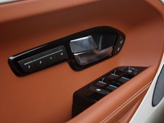 揽胜极光（进口） 2012款 2.0T 自动 5门耀致版 5座