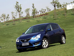 东风日产  新骐达 1.6L CVT