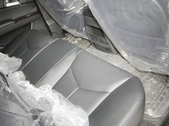 荣威W5 2011款 1.8T 自动 四驱豪域版 5座
