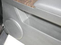 荣威W5 2011款 1.8T 自动 四驱豪域版 5座