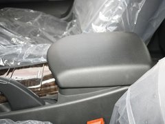 荣威W5 2011款 1.8T 自动 四驱豪域版 5座