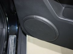 荣威W5 2011款 1.8T 自动 四驱豪域版 5座