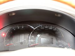 广汽丰田  240G 方向盘后方仪表盘