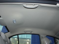 标致408 2011款 1.6L 手动 舒适版