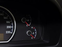 悦动 2011款 1.6L 手动 豪华型 GLS