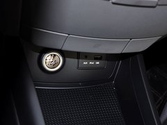 悦动 2011款 1.6L 手动 豪华型 GLS