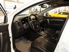 雪佛兰(进口) 科帕奇 2.4 AT 中控台左侧