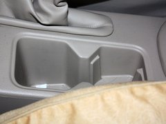 奇瑞E5 2011款 1.5L 手动 优悦型