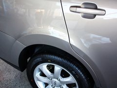 奇瑞E5 2011款 1.5L 手动 优悦型