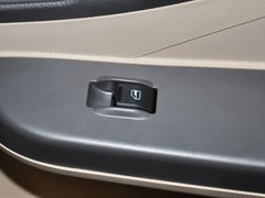 奇瑞E5 2011款 1.5L 手动 优悦型